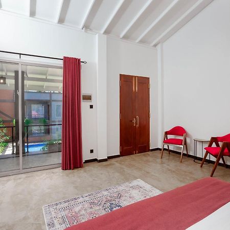 Hasthri Boutique Red Chalet In Ahangama With Pool Near Beach Exteriör bild